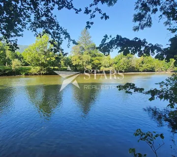 Gorski kotar, Brod na Kupi - autohtona kuća sa vlastitim pristupom na rijeku Kupu - cover