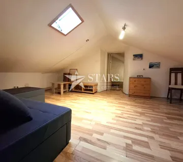 Rijeka, Centar - Prilika! 2SB klasični stan u centru! - cover