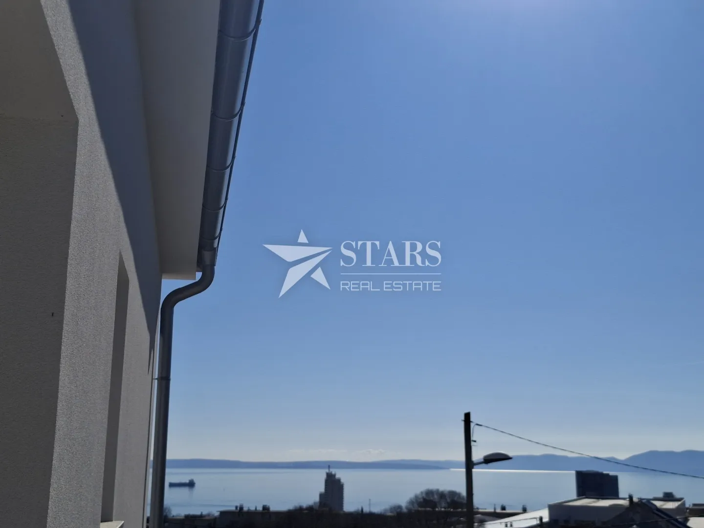 Rijeka, Vežica - Kuća s pogledom, garaža i okućnica - cover