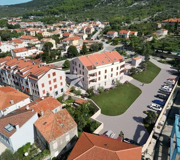 OTOK CRES, GRAD CRES –2S+DB, 3.kat, vrhunska novogradnja u strogom centru, 50 m od mora - cover