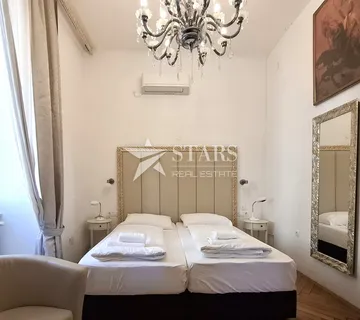 Rijeka, centar -  Stan sa dva apartmana, top lokacija! - cover