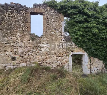 Bribir, Zemljište s ruševinom – idealno za novu gradnju - cover