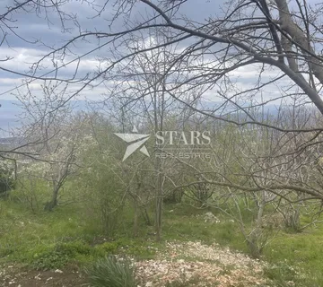 Hreljin, građevinsko zemljište 876m2 s pogledom - cover