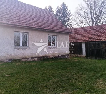 Plaški , Seosko imanje uz potok – idealno za obiteljski život ili kuću za odmor - cover