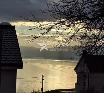 Rijeka, Trsat - Prostrani stan 103m2 s garažom - cover