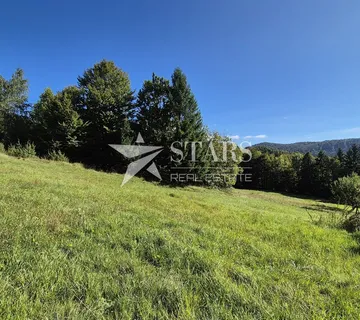 Gorski kotar, Stari Laz - teren sa građevinskom dozvolom i projektom - cover