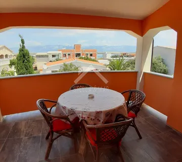 Dvosobni apartman, pogled na more - Vir - cover