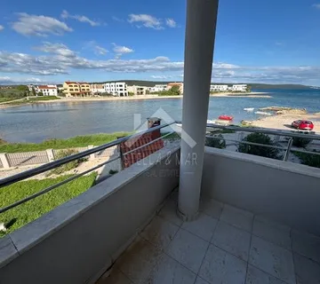 TOP LOKACIJA! Apartman prvi red do mora - Sukošan - cover