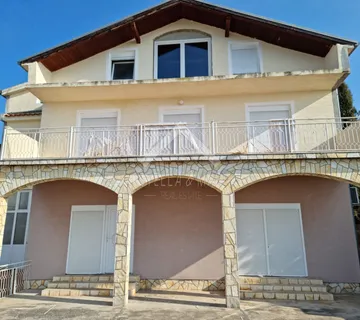 Kuća sa prekrasnim pogledom na more - Maslenica - cover