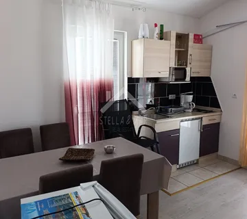 Dvosobni apartman, južna strana Vir - cover