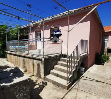 Samostojeća kuća, BLIZINA MORA - Privlaka