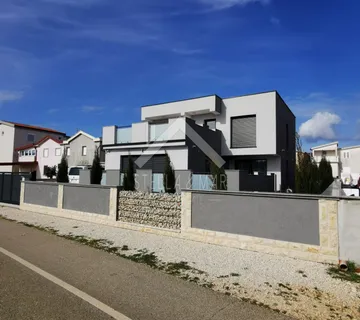 Prekrasna obiteljska kuća, NOVOGRADNJA! - Vir