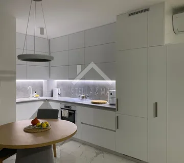 Moderan dvosobni apartman sa vrtom   - Privlaka - cover