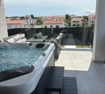 Penthouse na Top lokaciji - Privlaka - cover