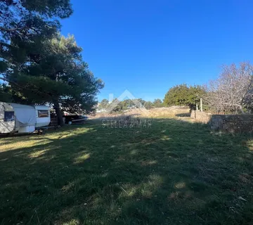 Građevinsko zemljište 1343m2 - Vir - cover