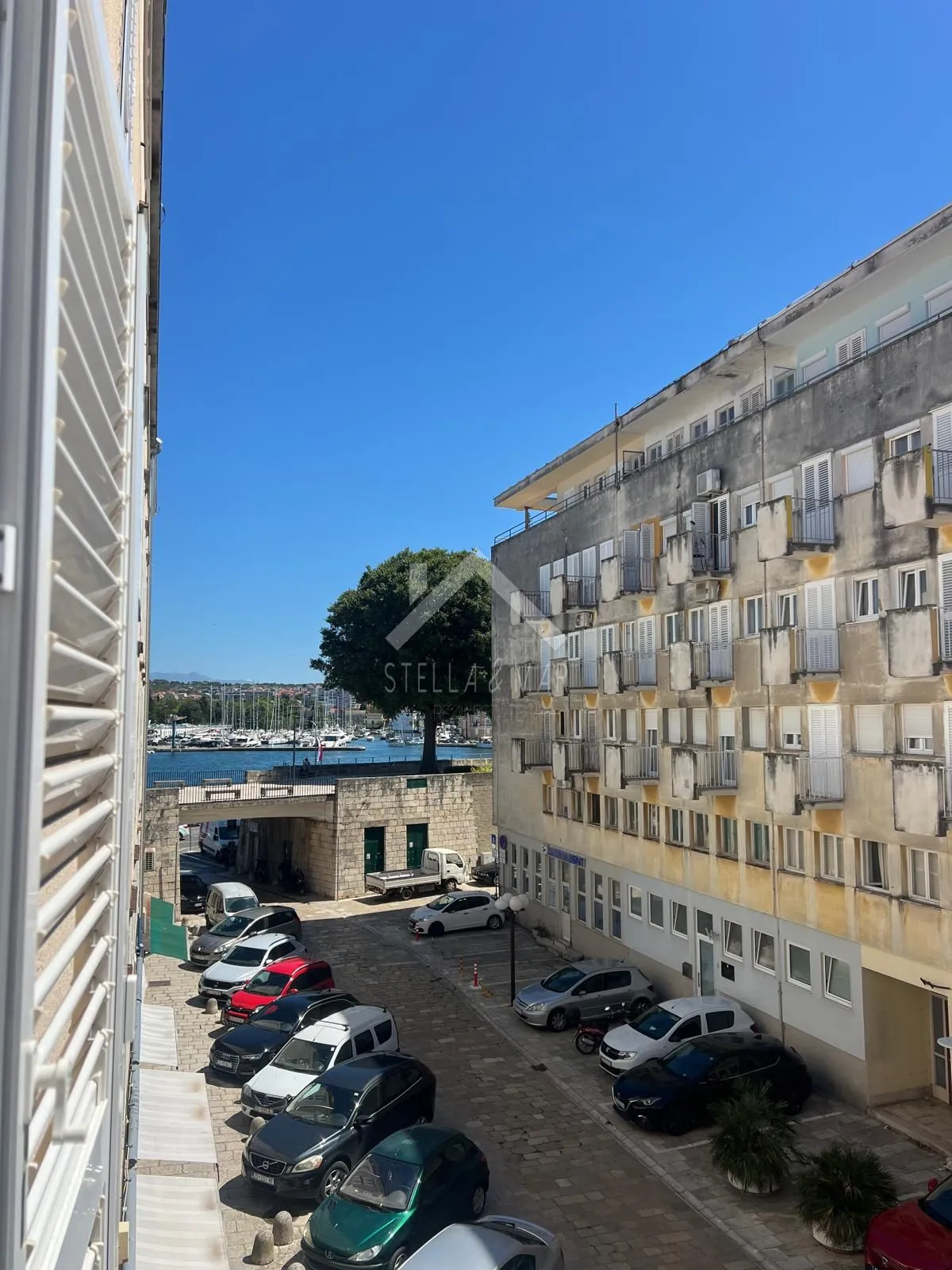 Renoviran, osvijetljen, komforan stan u centru - Poluotok, Zadar - cover