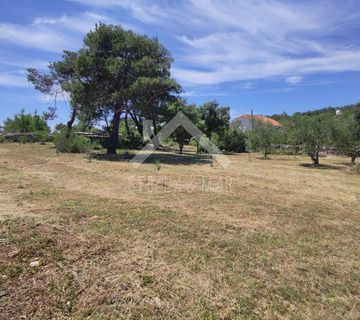 Građevinsko zemljište 413 m2- Torovi , Vir - cover
