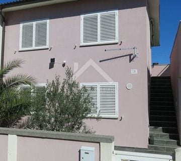 Dvojna kuća sa dva apartmana - Sabunike  - cover