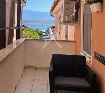 Kuća sa 4 apartmana, neposredna blizina mora - Vir  - cover