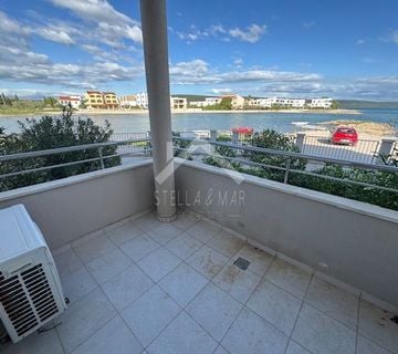 TOP LOKACIJA!! Apartman prvi red do mora - Sukošan  - cover