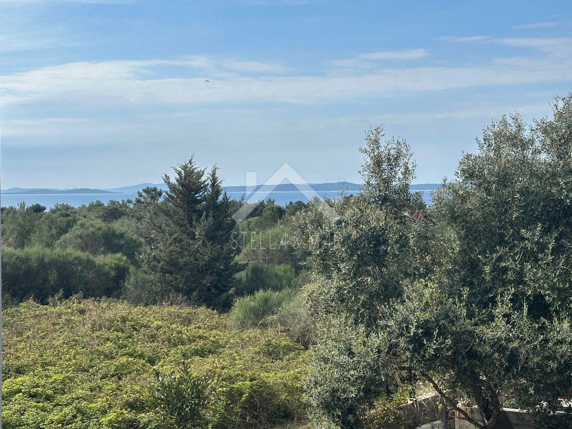 Dvosobni apartman, južna strana - Vir  - cover