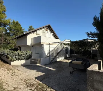 Samostojeća kuća, mirna lokacija - Vir  - cover