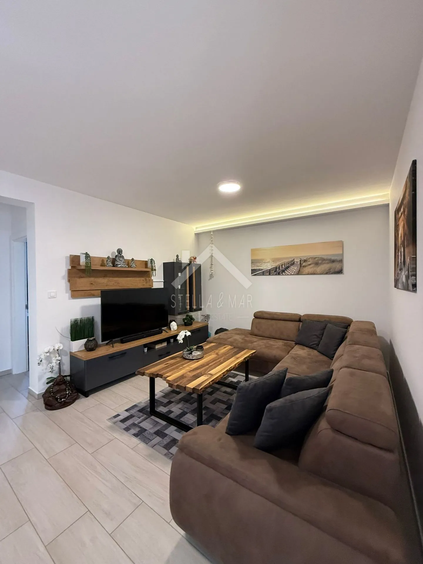   REZERVIRANO  Prekrasan dvosobni apartman - Vir  - cover