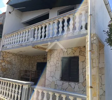 Dvojna kuća sa dva stana - Vir  - cover