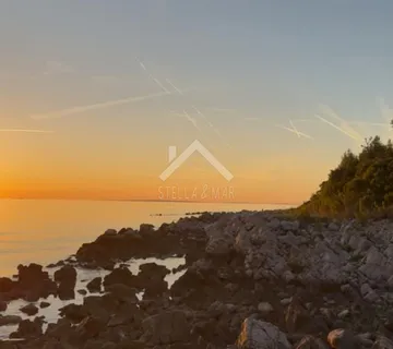 Poljoprivredno zemljište 1. red, južna strana - Vir - cover