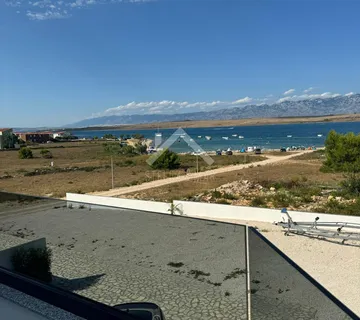 REZERVIRANO  Prekrasna kuća sa dva apartmana, pogled na more - Vir - cover