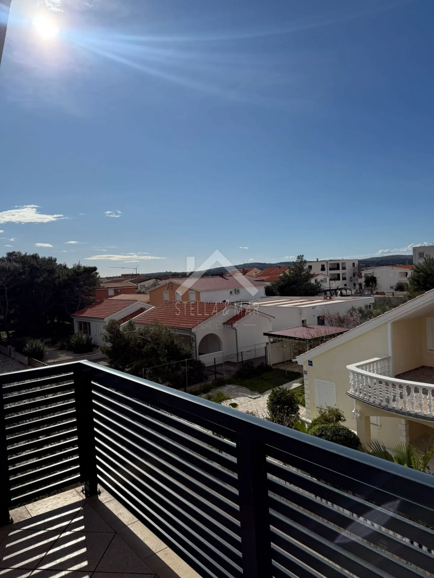 Dvosobni apartman, blizina mora - Vir  - cover