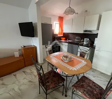 Trosoban apartman sa velikom terasom 250m do mora - Vir - cover