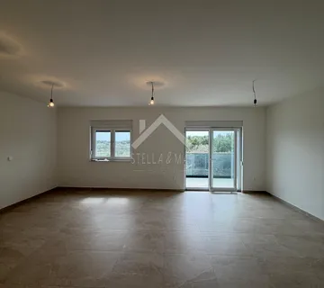 Dvosobni apartman u centru Vira, Novogradnja - Vir