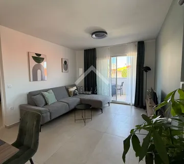 Moderan dvosobni apartman - Vir - cover