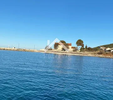 Građevinsko zemljište, drugi red od mora -Premuda - Premuda, Zadar