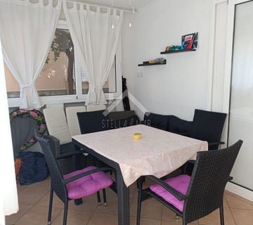 Dvosobni apartman - Vir  - cover