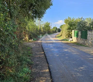 *PRILIKA* Građevinsko zemljište  - Smoković - cover