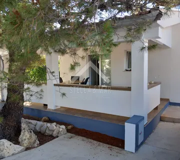 Prizemnica 200m do mora - Vir  - cover