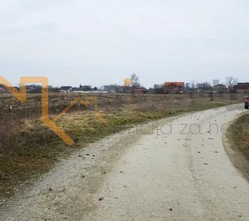 Poljoprivredno zemljište, Ježevo, Sportska ulica, 6093 i 8932 m2 - cover