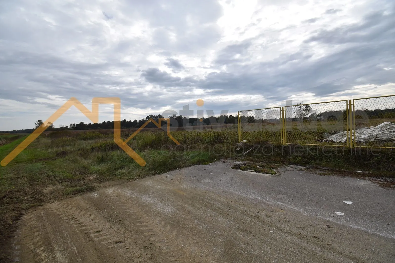 Građevinsko zemljište – gospodarske namjene, Leprovica 8763 m2 - cover