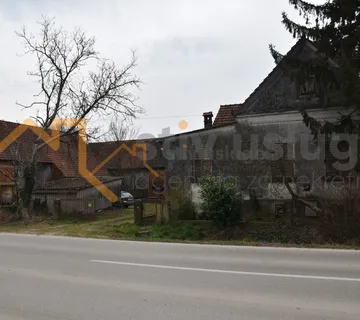 Prodaja, kuća sa 2 štale, pomoćnom zgradom i oranicom, Lupoglav, - Lupoglav, Brckovljani
