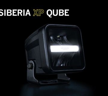 STRANDS SIBERIA XP QUBE, RADNO SVIJETLO - cover