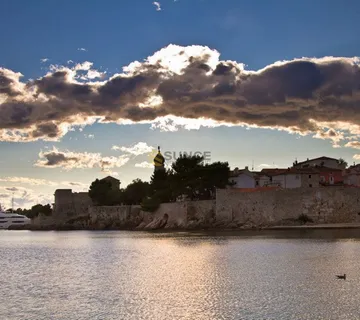 Grad Krk , građevinski teren 850m2! - cover