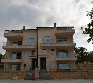 Otok Krk, Njivice, Novi Apartman S Prekrasnim Pogledom Na More Vrtom ! - Njivice, Omišalj