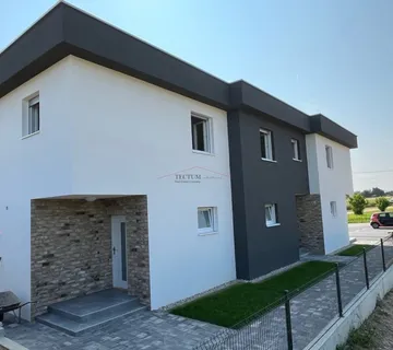 STUPNIK, ČETVEROSOBAN STAN, 128 M2, PRODAJA, USELJIVO!!! (prodaja) - cover