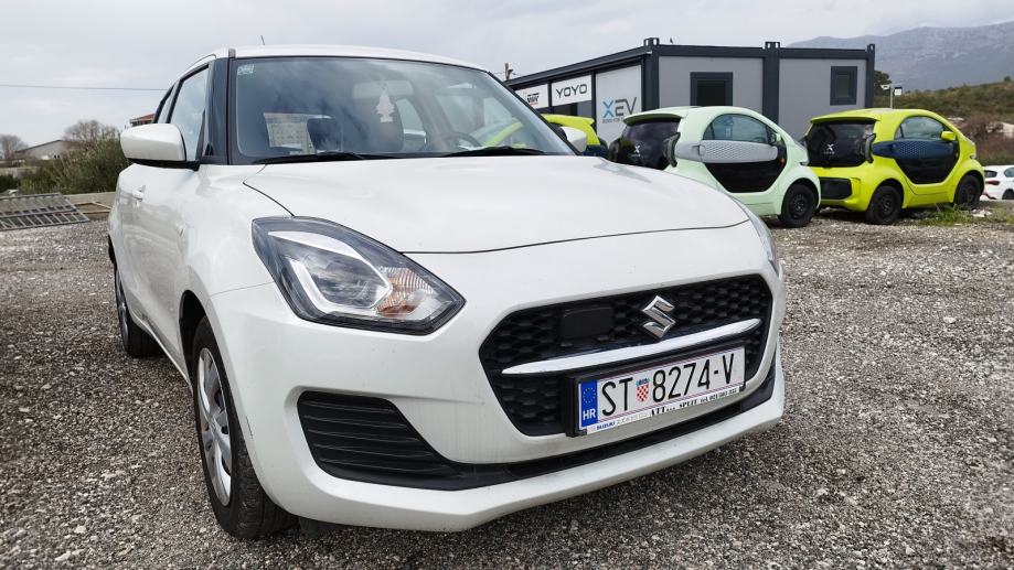 suzuki-swift-1.2-hybrid-2021-slika-211664616