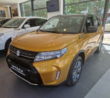 Suzuki Vitara 1.4 Hybrid Premium NOVA - cover