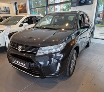 Suzuki Vitara 1.4 Hybrid Premium NOVA - cover