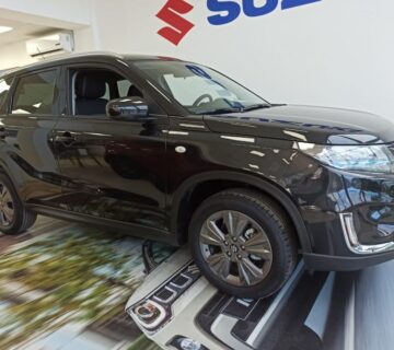 Suzuki Vitara 1,4 GL+ Hybrid - cover