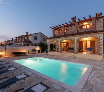 Kuća u Istri, Čabrunići, 155 m2, prodaja (prodaja) - cover